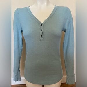 Blue knit long sleeve shirt Time and Tru